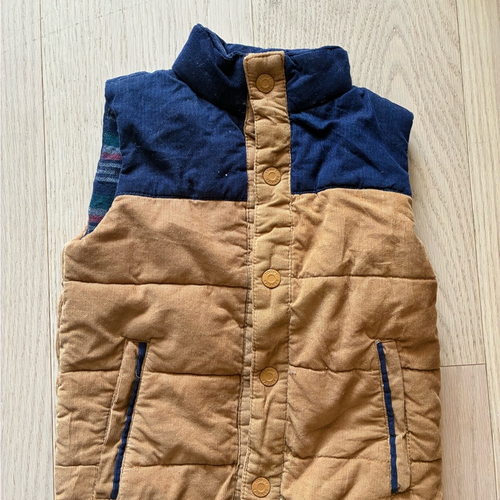 Tommy Bahama Quilted Corduroy Puffer Vest in Navy and Tan - 4T